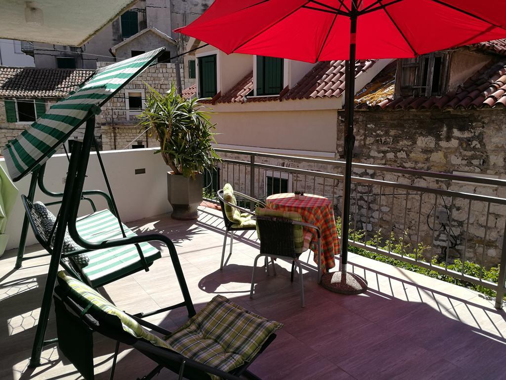 Paradise Apartment With Big Sunny Terrace In The Old Town, Few Meters From The Sea & Riva Promenade Split Eksteriør bilde